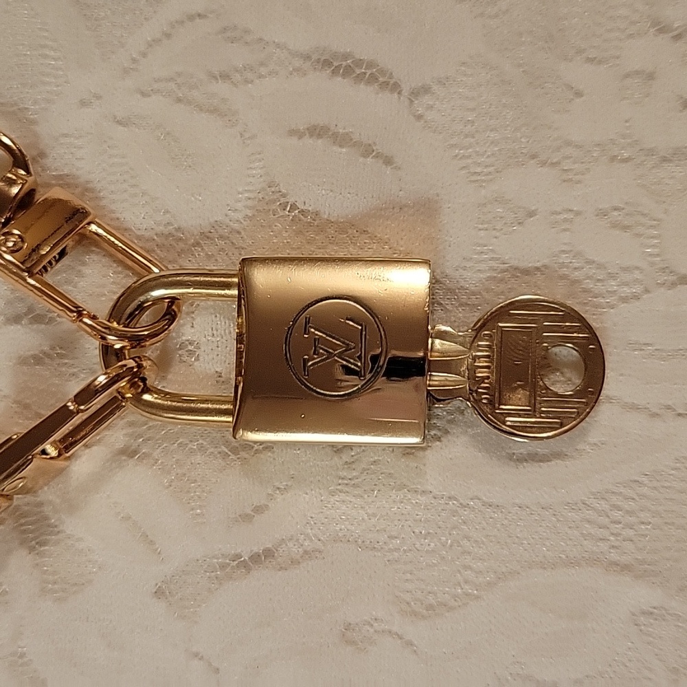 Louis Vuitton lock and key